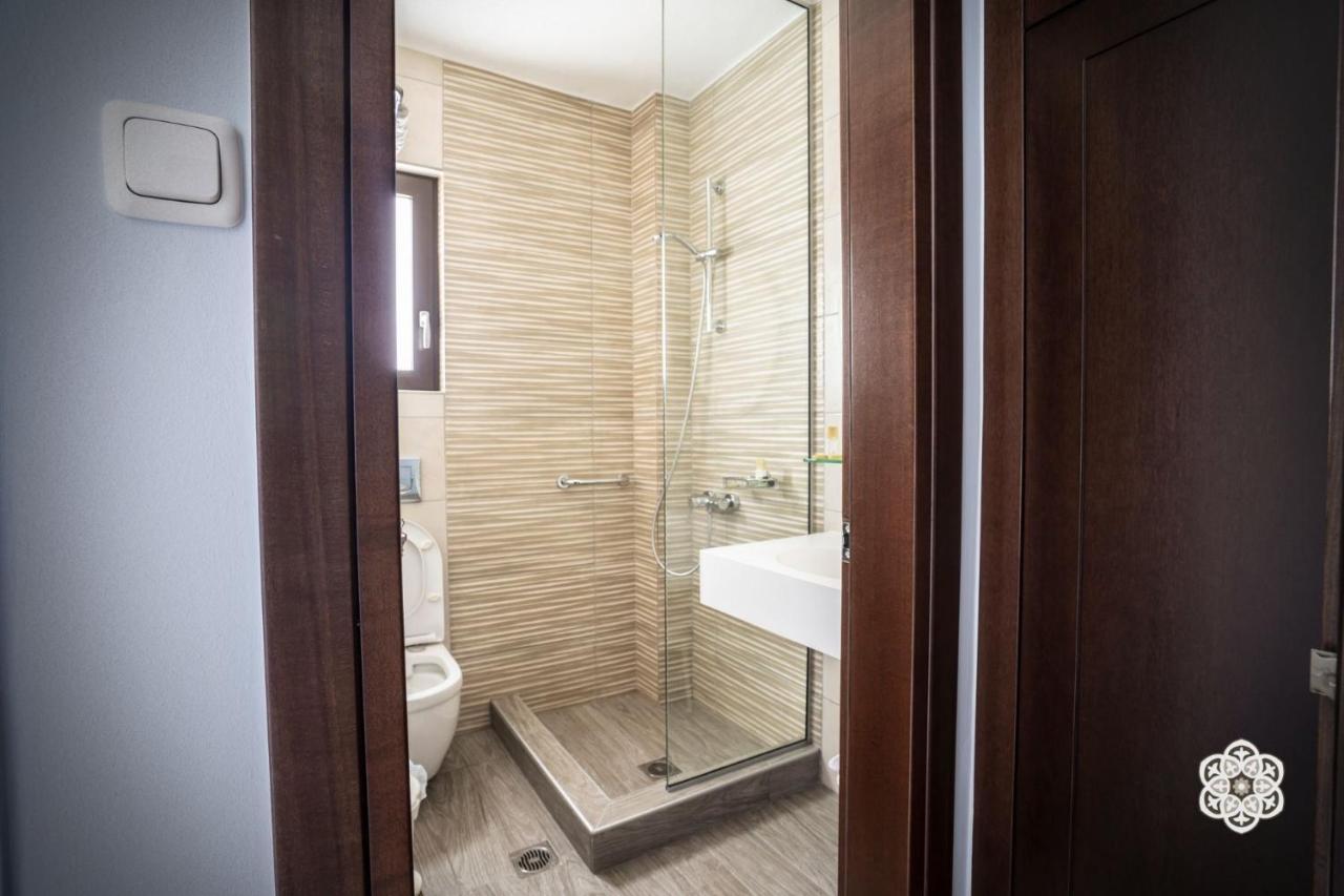 Aktaion Hotel Igoumenitsa Ngoại thất bức ảnh