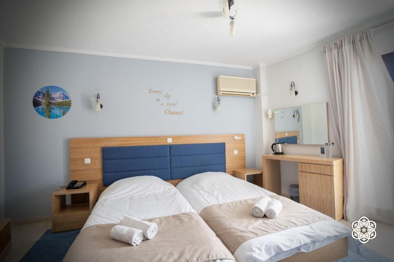 Aktaion Hotel Igoumenitsa Ngoại thất bức ảnh
